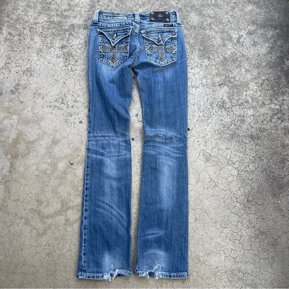 Miss Me Boot Bling Flap pocket rhinestone jeans distressed Sz 28 - Picture 2 of 7